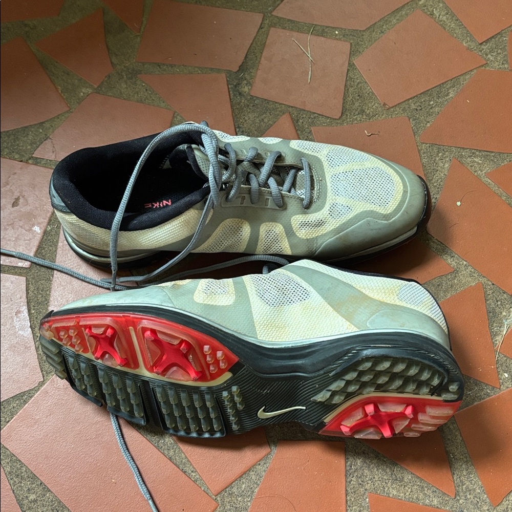 Nike Gray and Red golf shoes